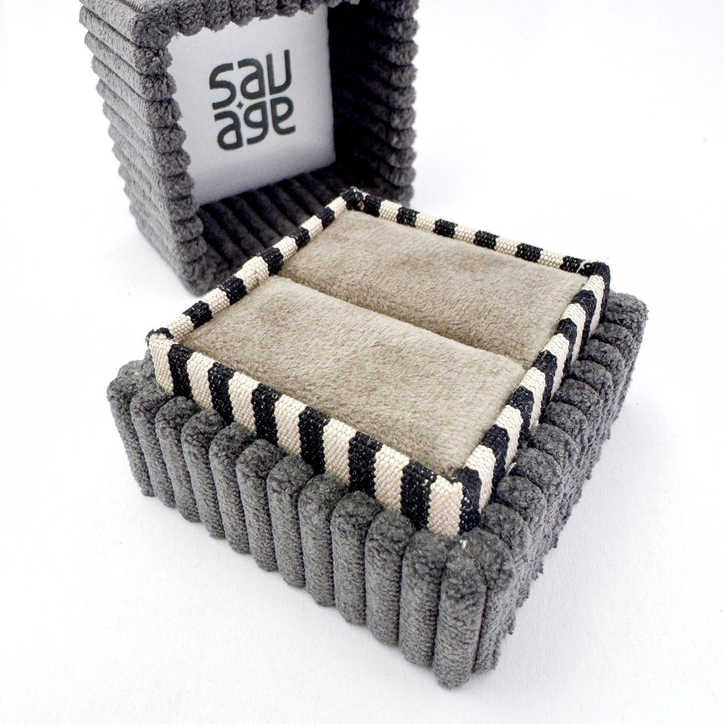Savage jewellery ring boxes