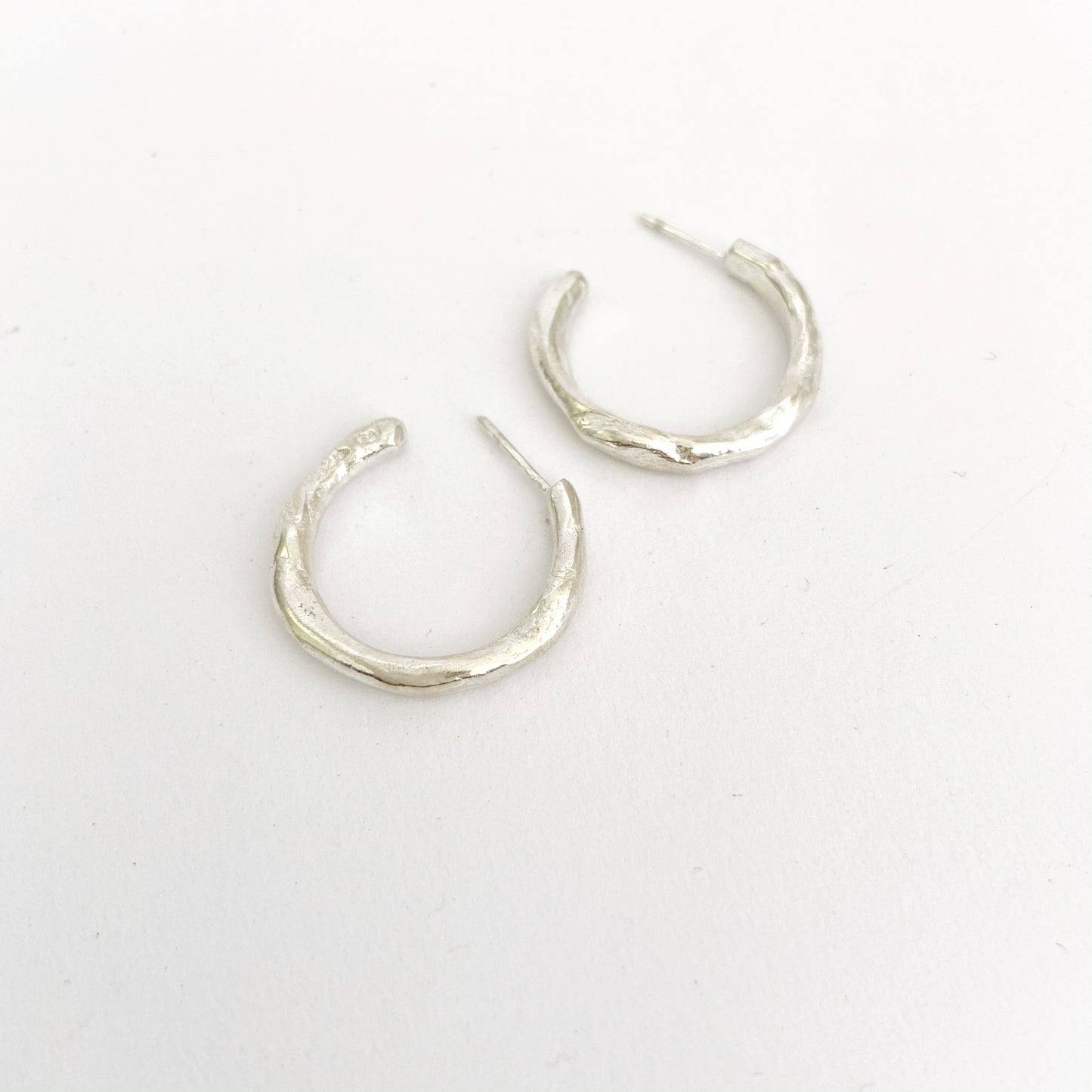 Organic hoops in sterling silver - large