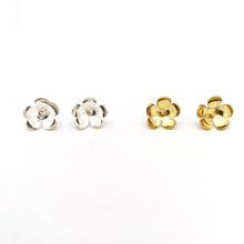 silver and gold five petal flower stud earrings by Durban designer Savage Jewellery