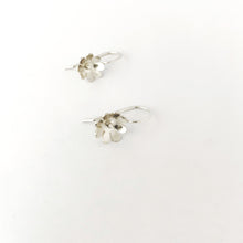 simple daisy drop earring in silver by South African jeweller Savage Jewellery