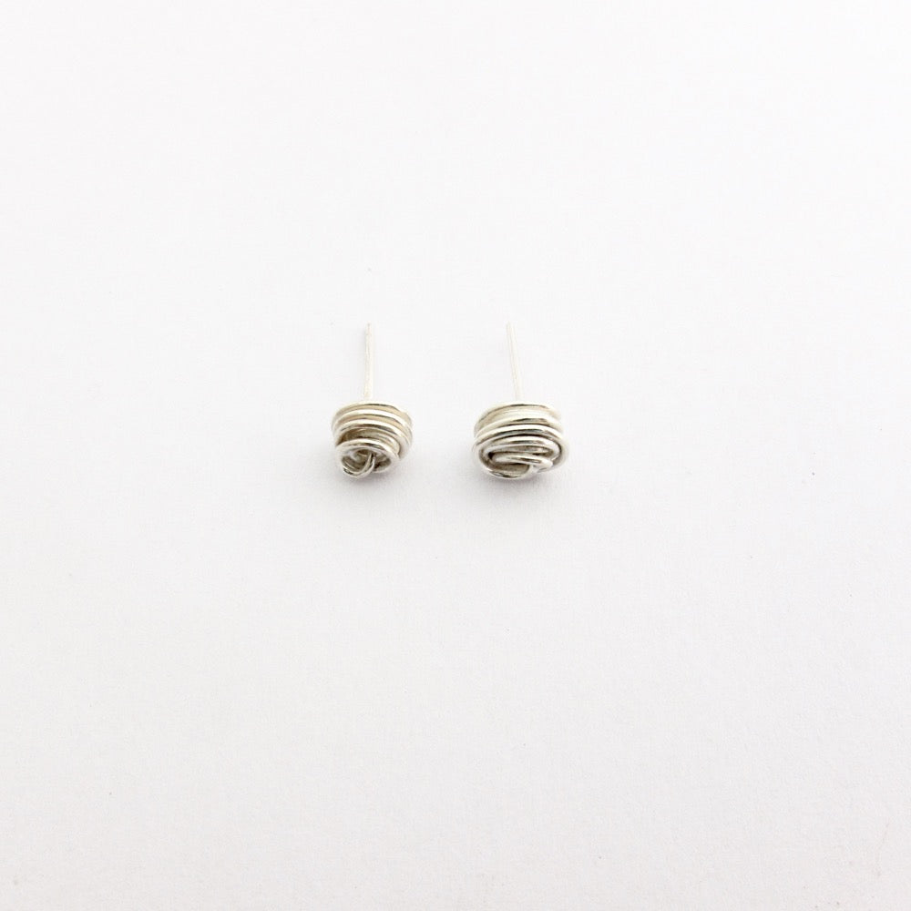 Wrapped wire studs