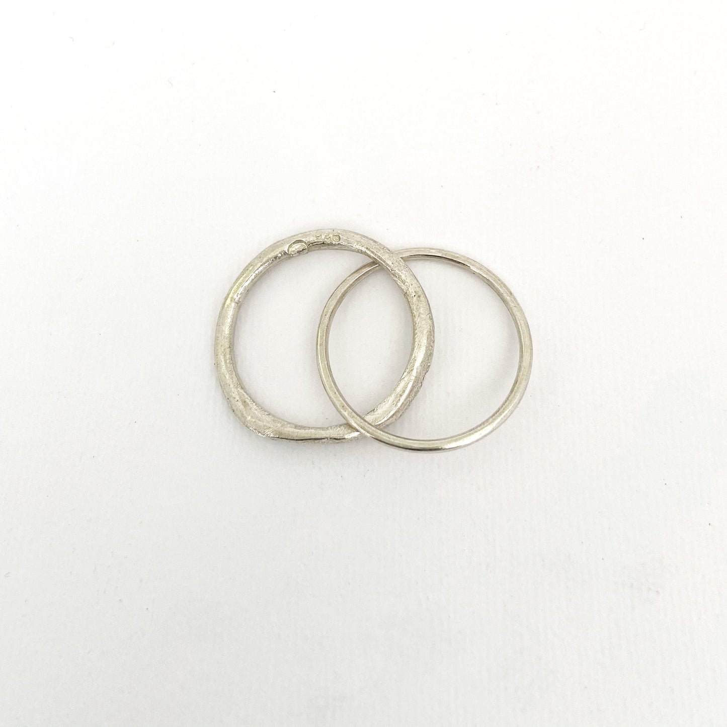 Organic Unity Ring in silver - 2mm