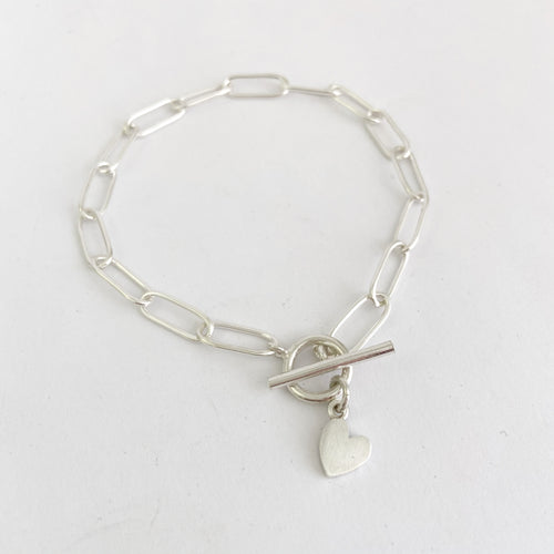 Paperclip chain bracelet with heart