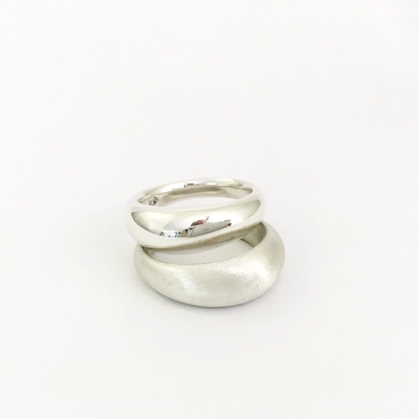 Pebble ring