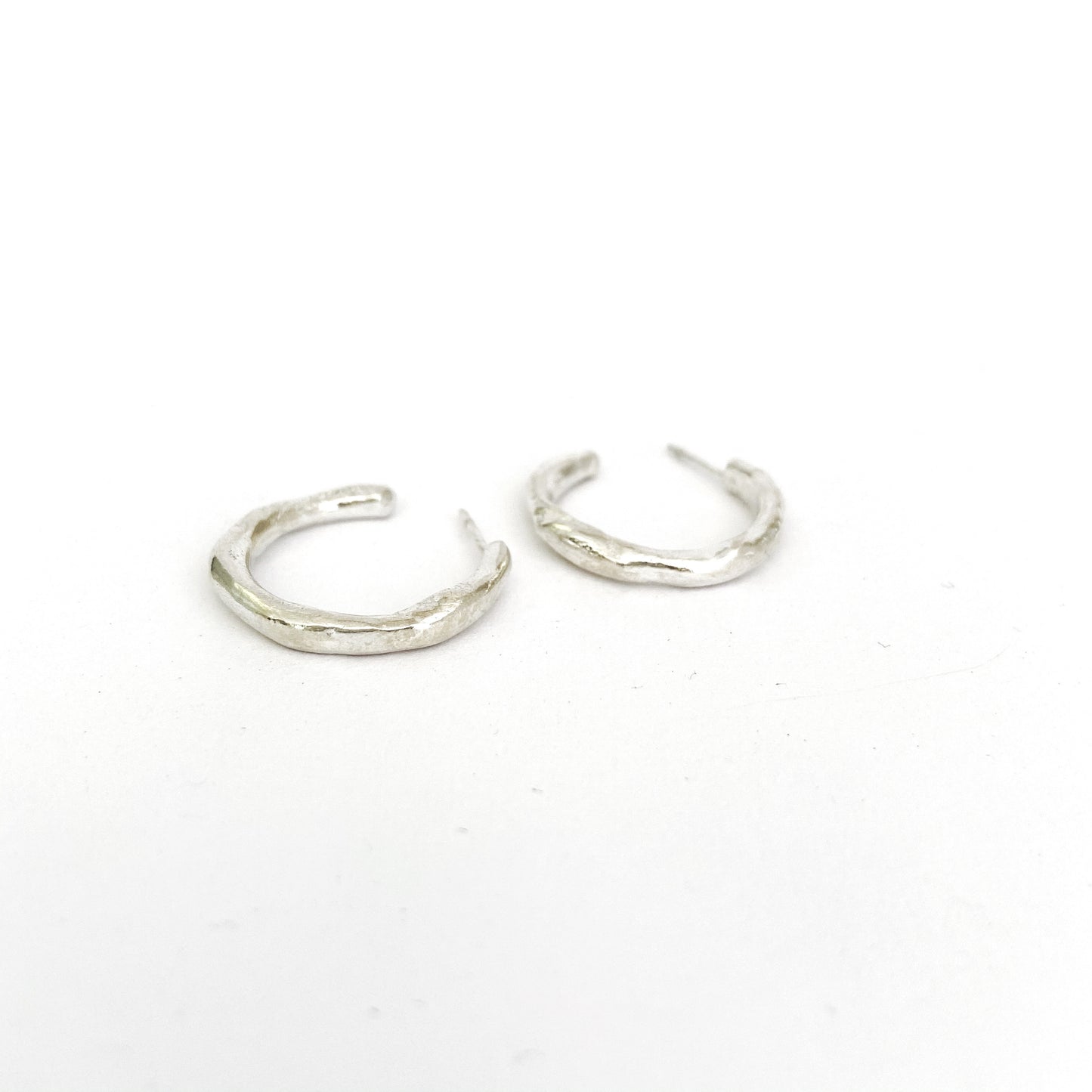 Organic hoops in sterling silver - large